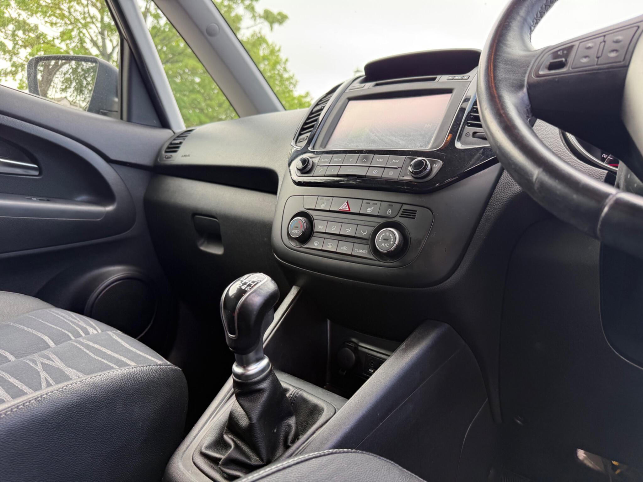 Kia Venga - Image 10
