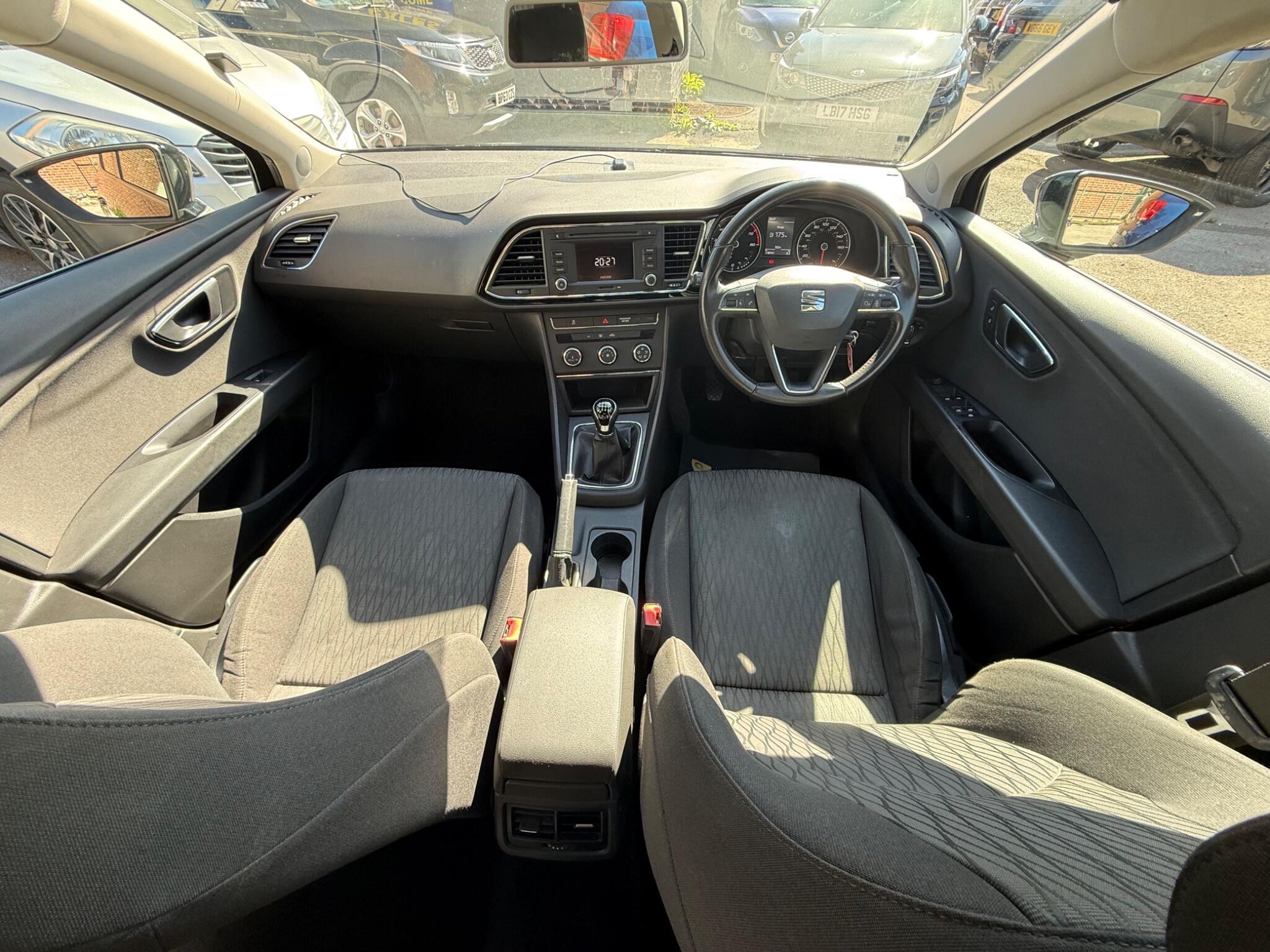 SEAT Leon - Image 15