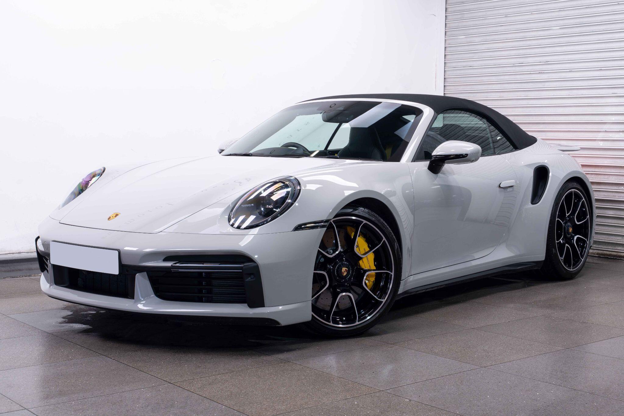 Porsche 911 - Image 4