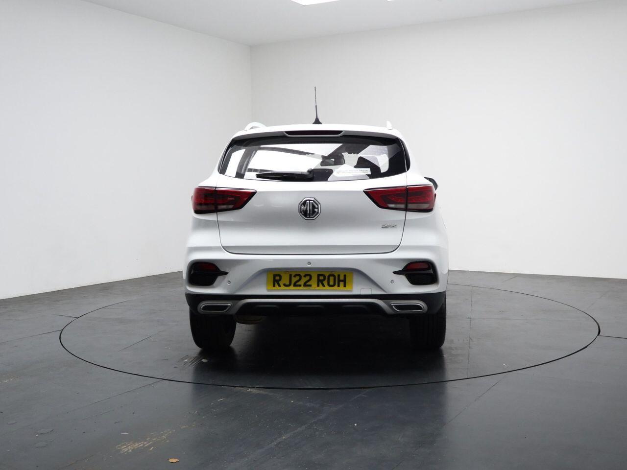 MG MG ZS - Image 11