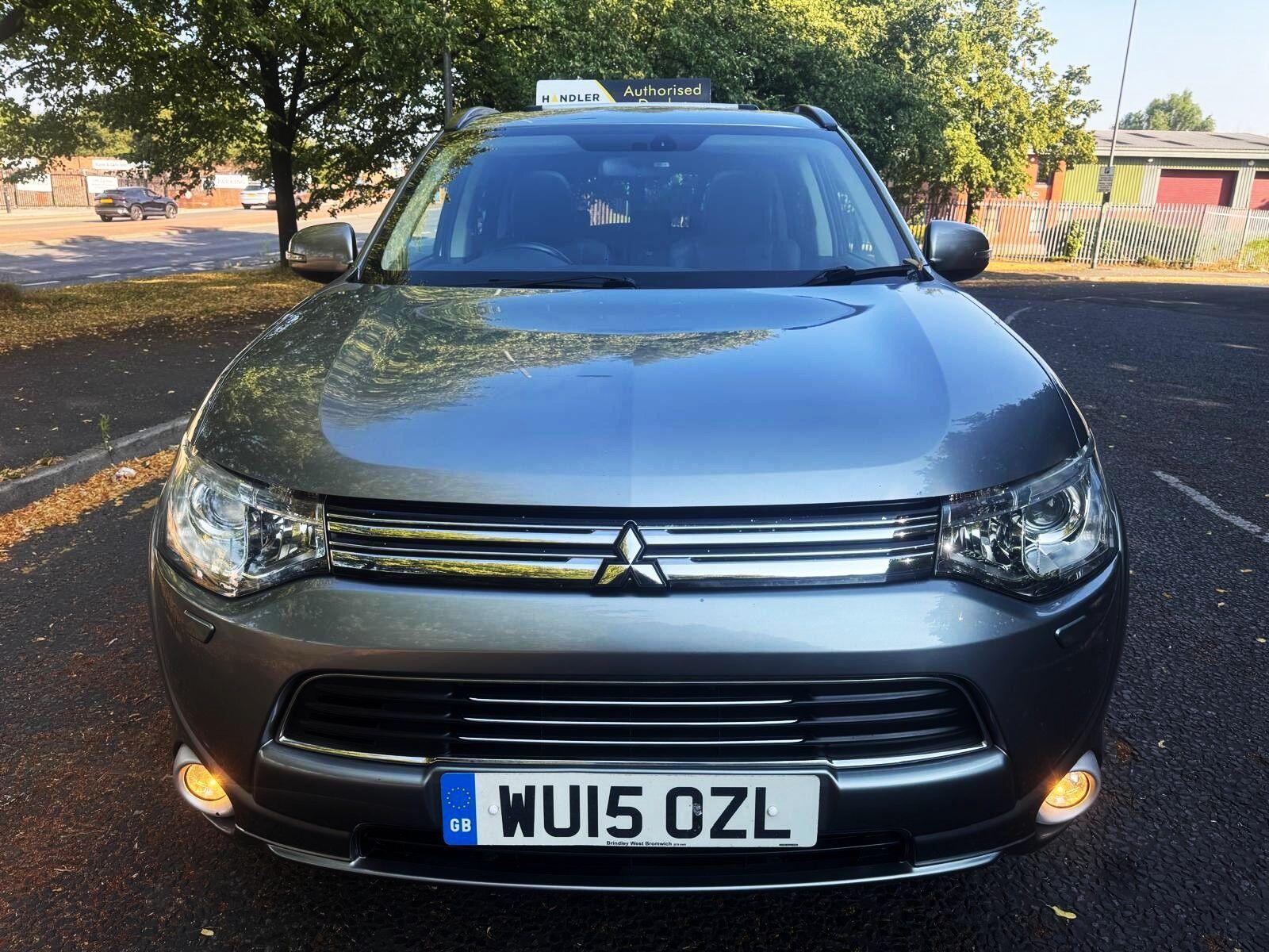 Mitsubishi Outlander - Image 2