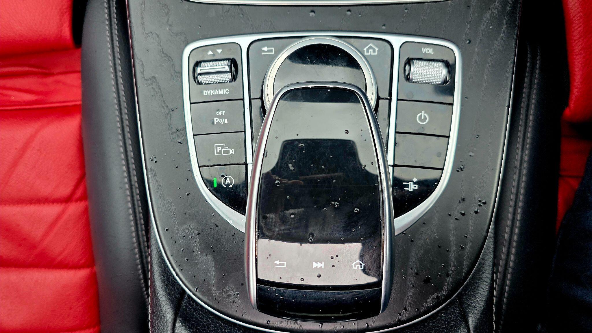 Mercedes E Class - Image 32