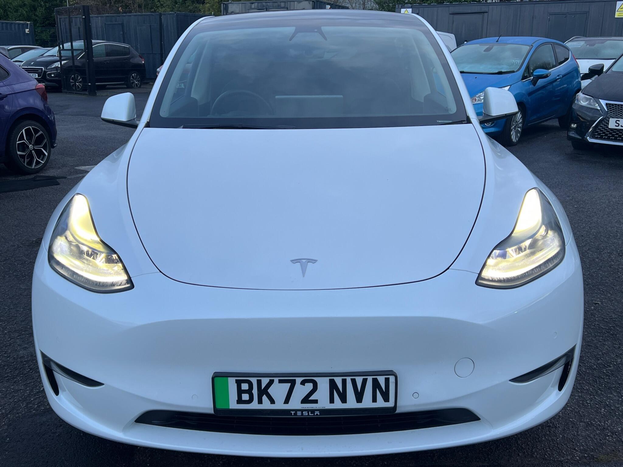 Tesla Model Y - Image 3