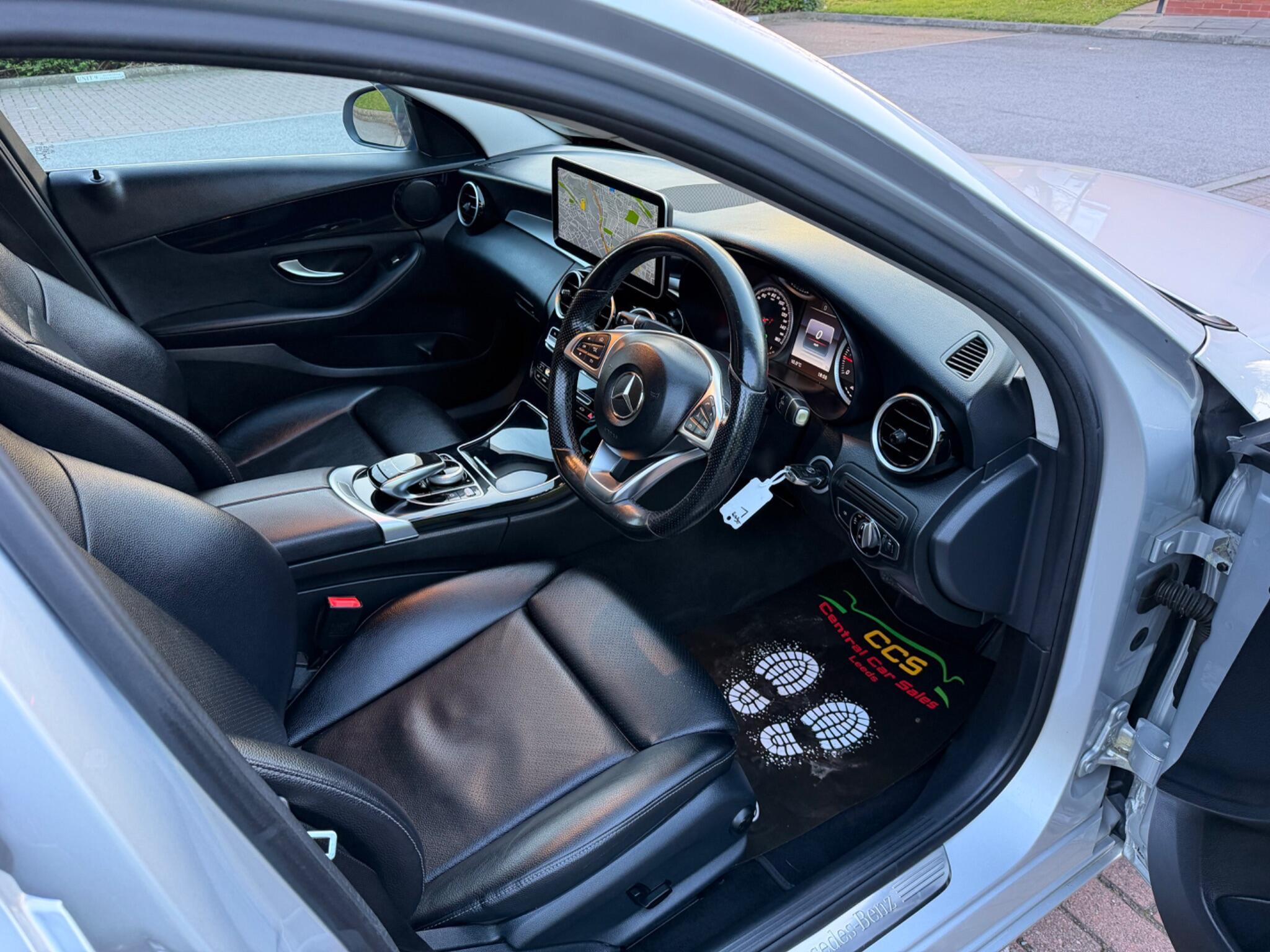 Mercedes C Class - Image 31