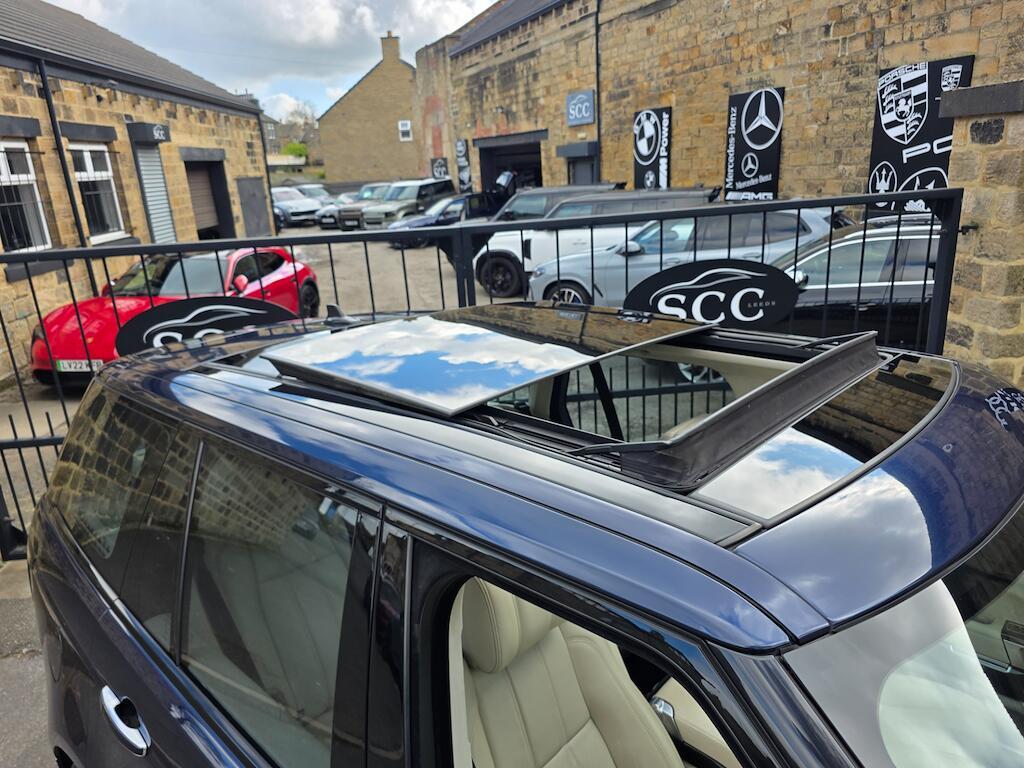 Land Rover Range Rover - Image 12