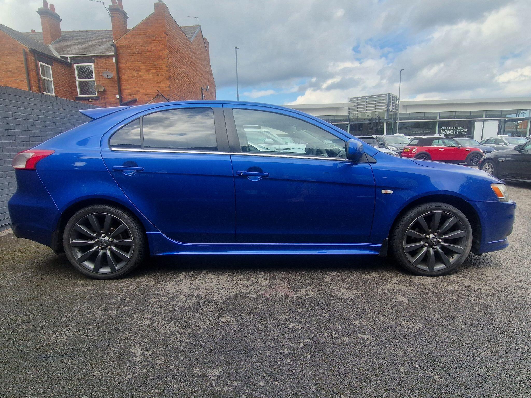 Mitsubishi Lancer - Image 5