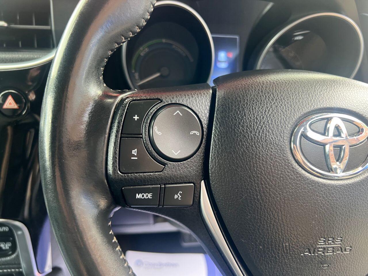 Toyota Auris - Image 18