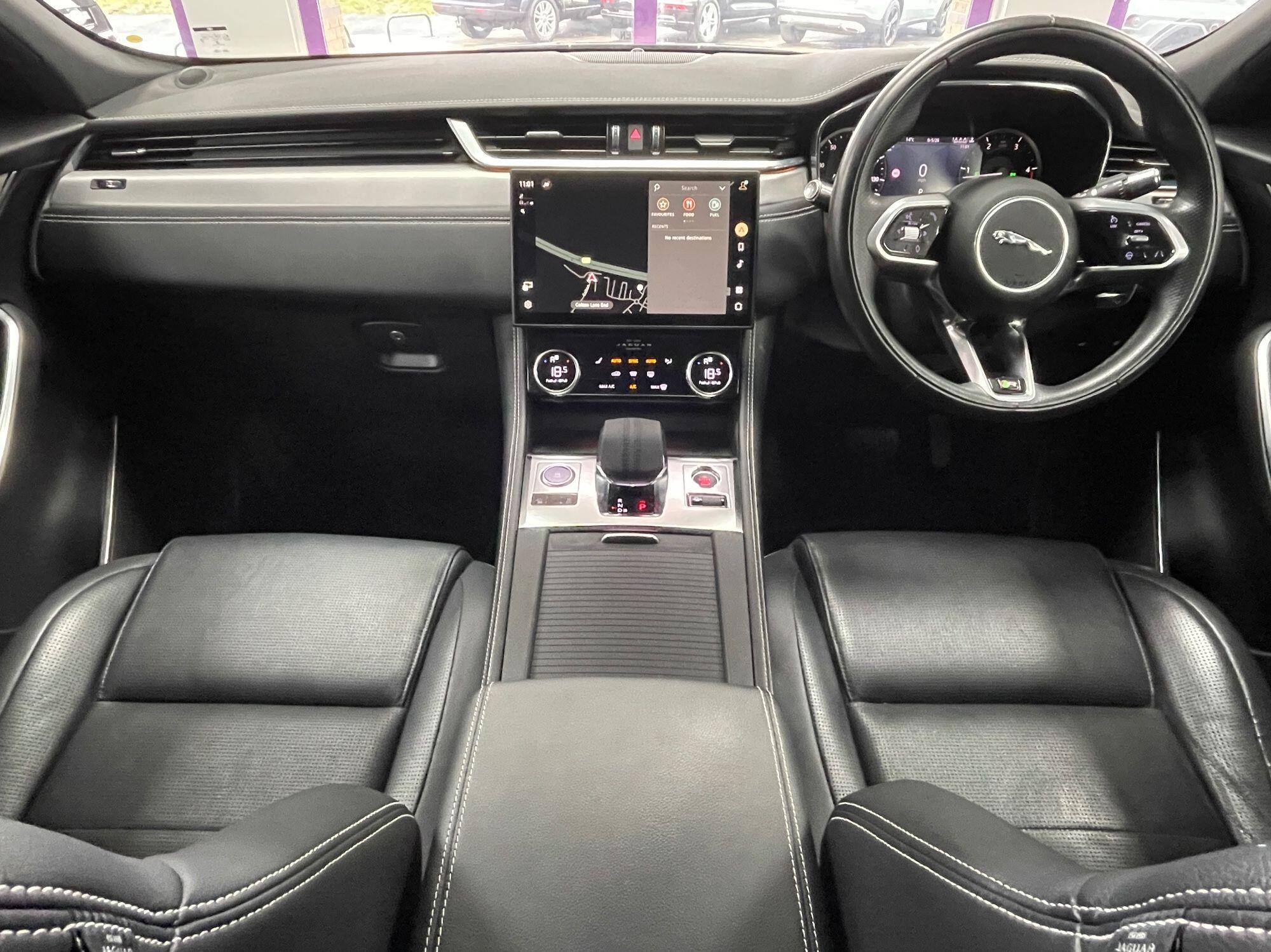 Jaguar F-Pace - Image 2