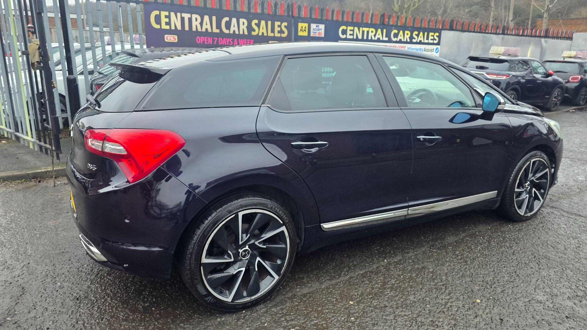 DS AUTOMOBILES DS 5 - Image 12