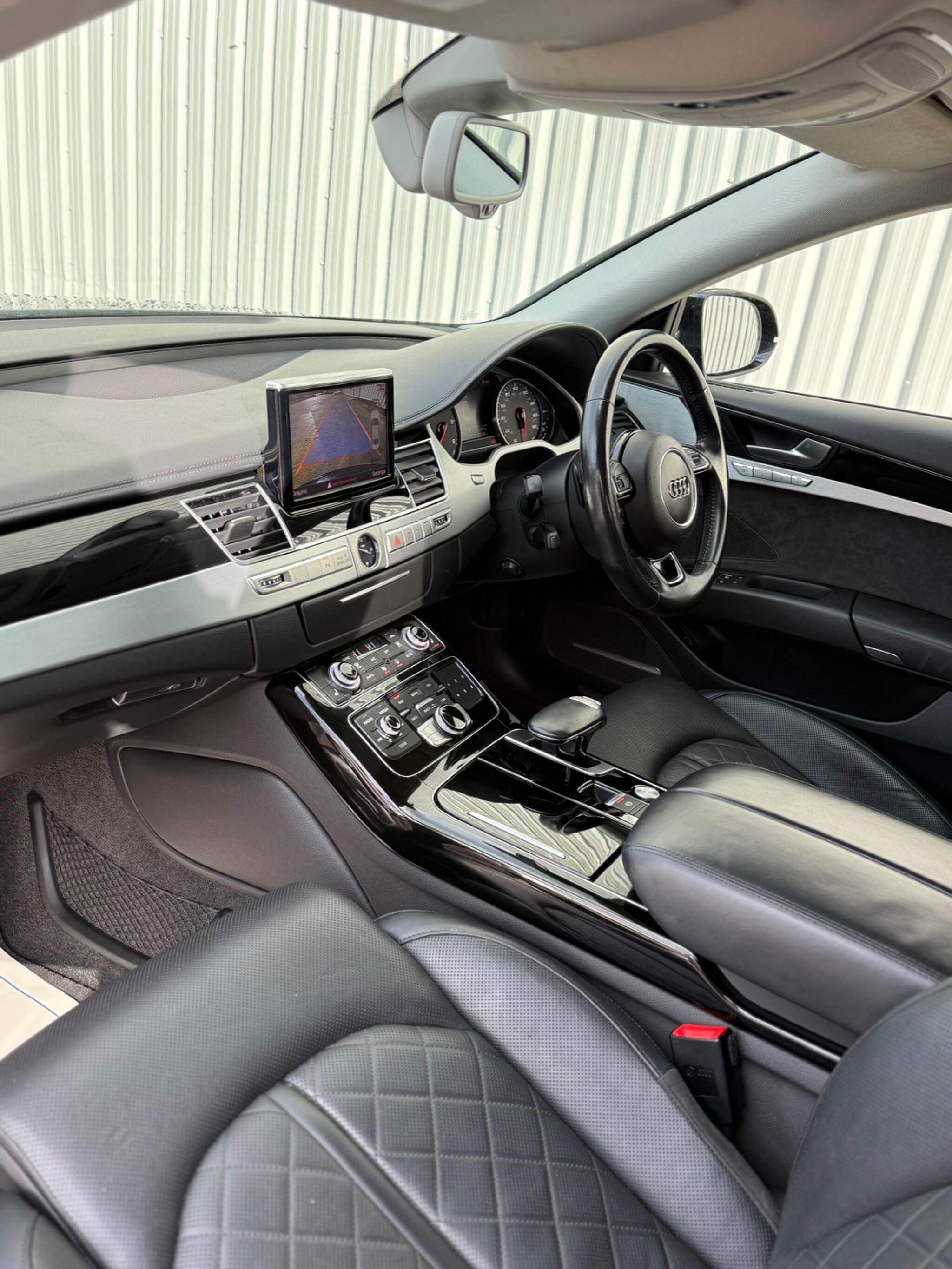 Audi A8 - Image 19