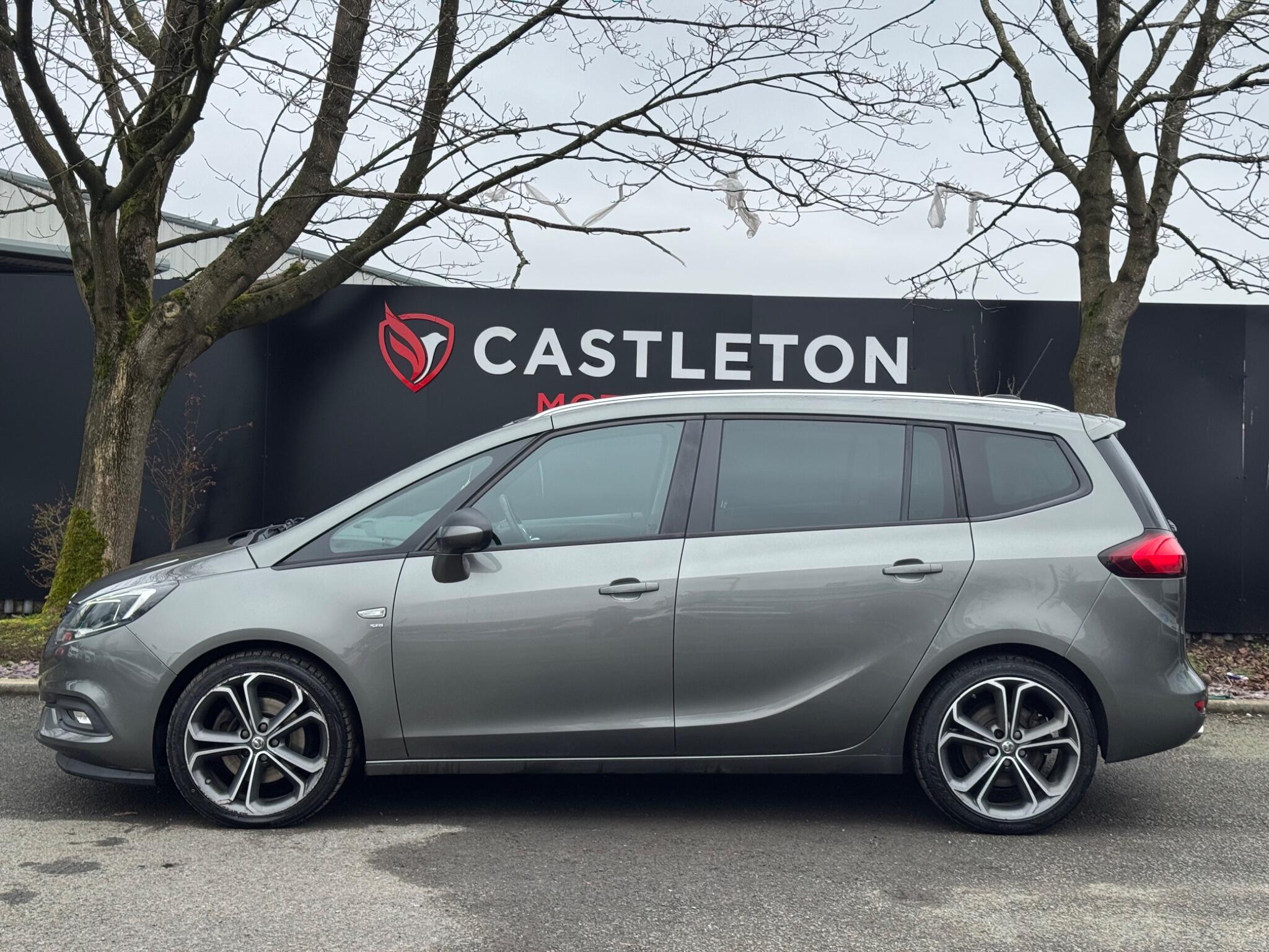 Vauxhall Zafira Tourer - Image 10