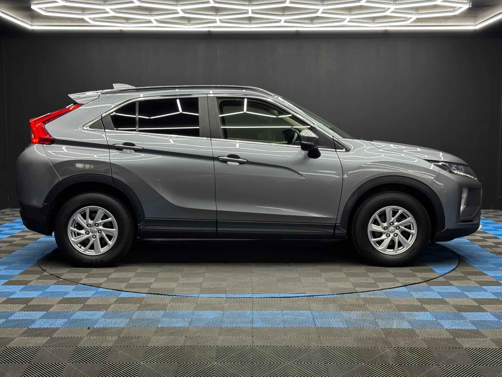 Mitsubishi Eclipse Cross - Image 4