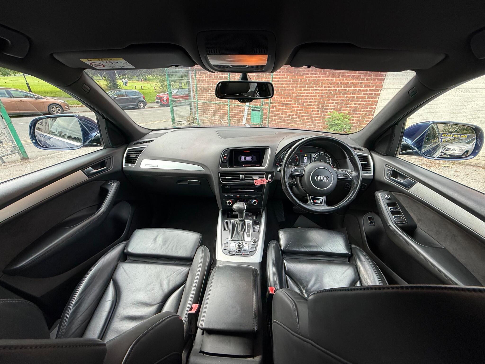 Audi Q5 - Image 16