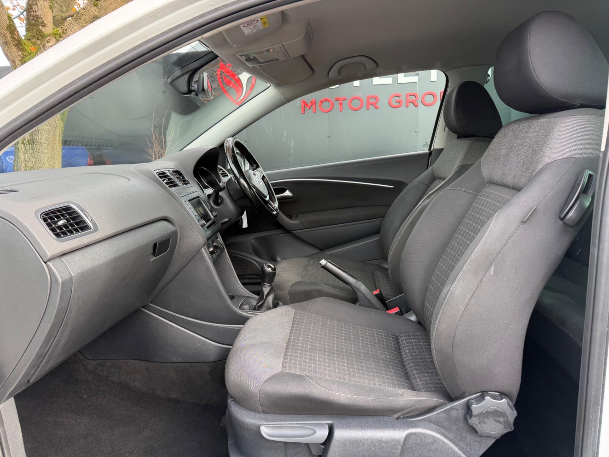 Volkswagen Polo - Image 10