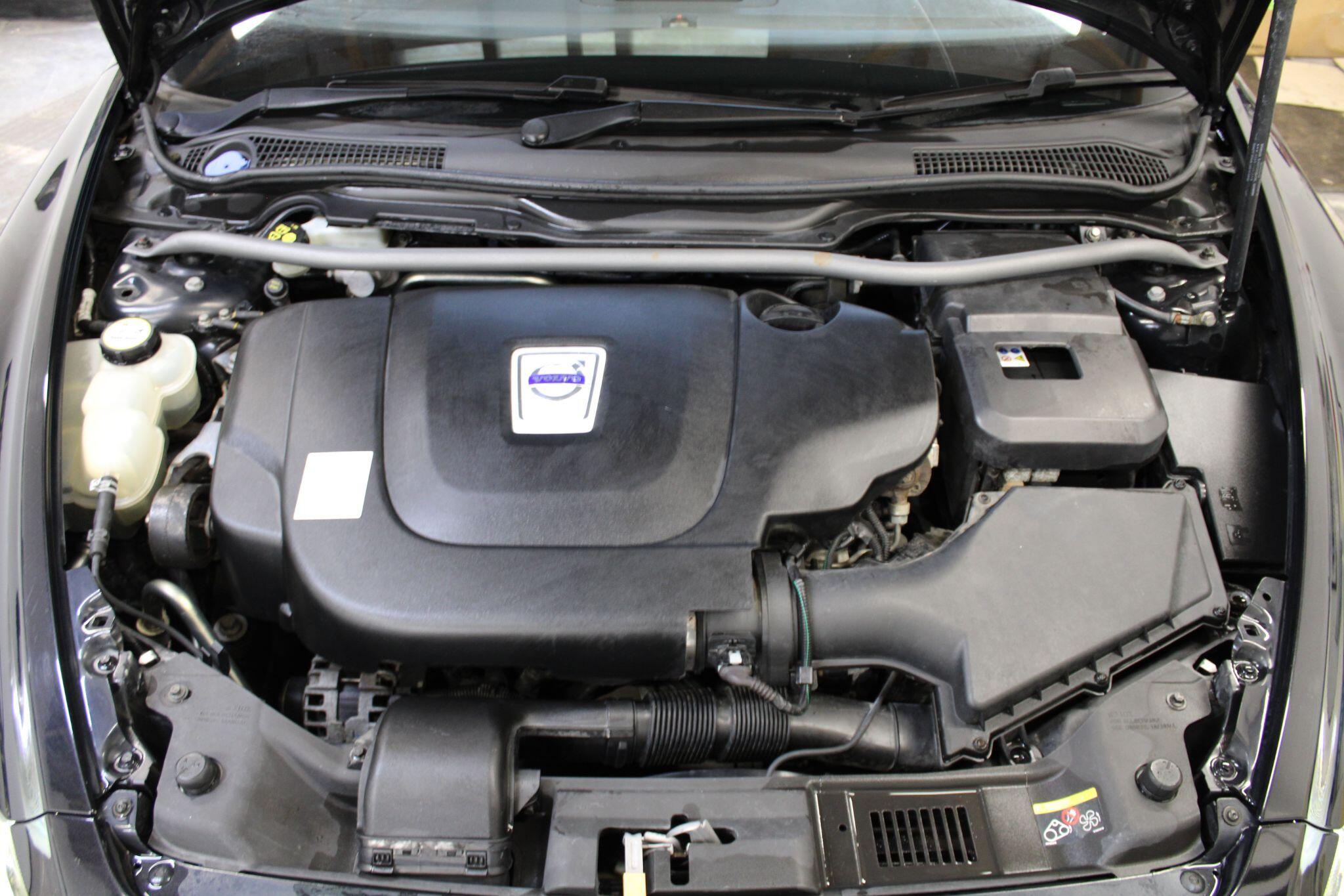 Volvo C70 - Image 28