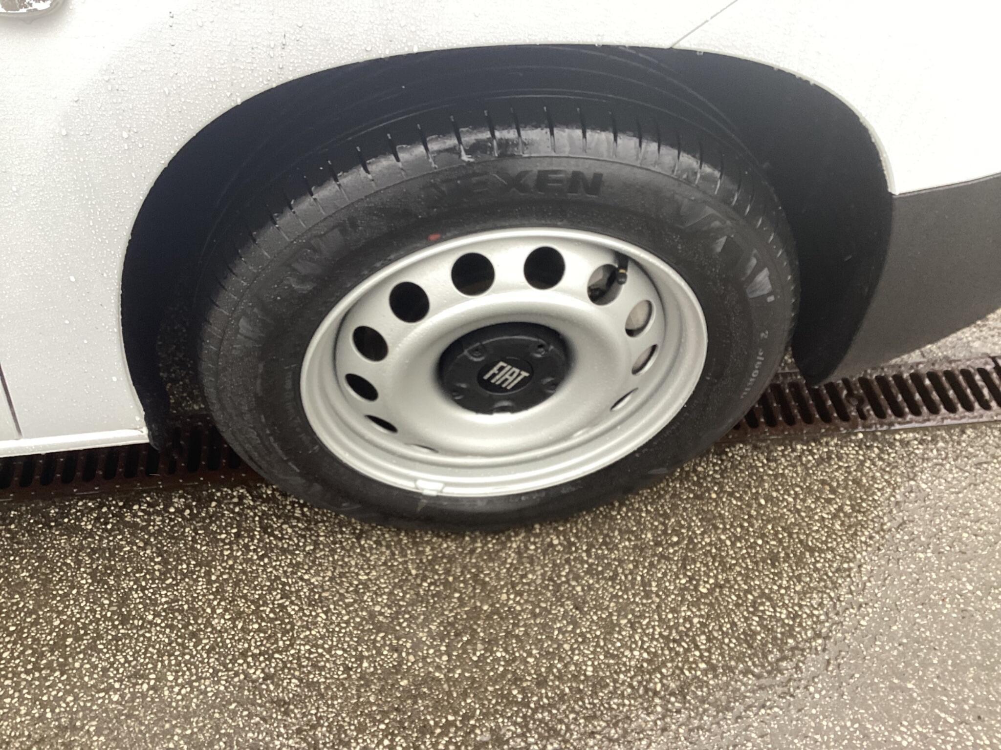Fiat Doblo - Image 10