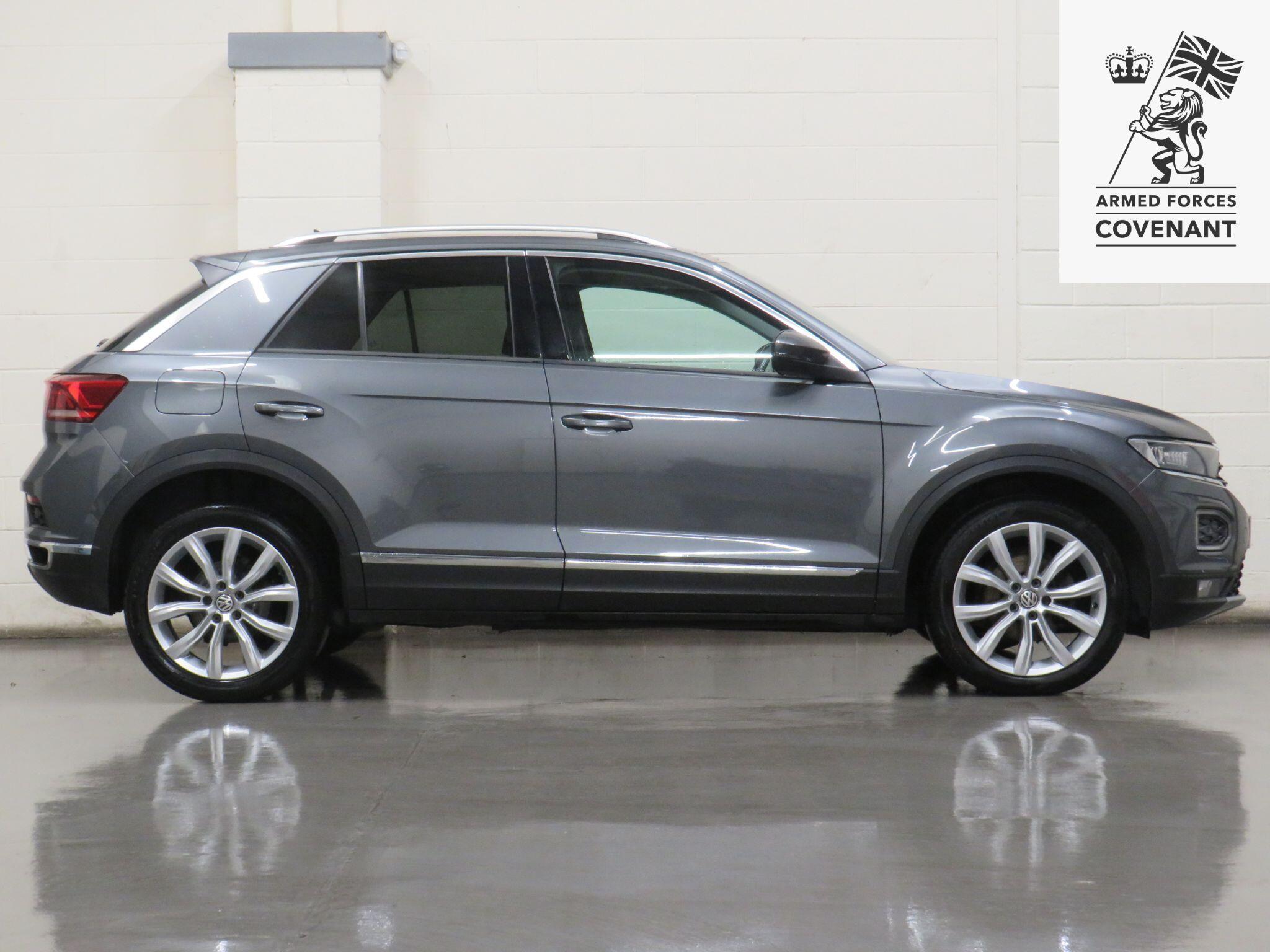 Volkswagen T-Roc - Image 2