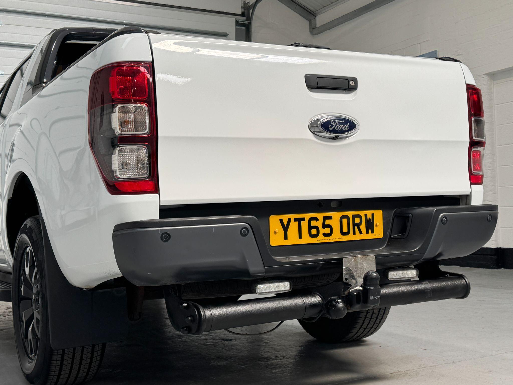 Ford Ranger - Image 34