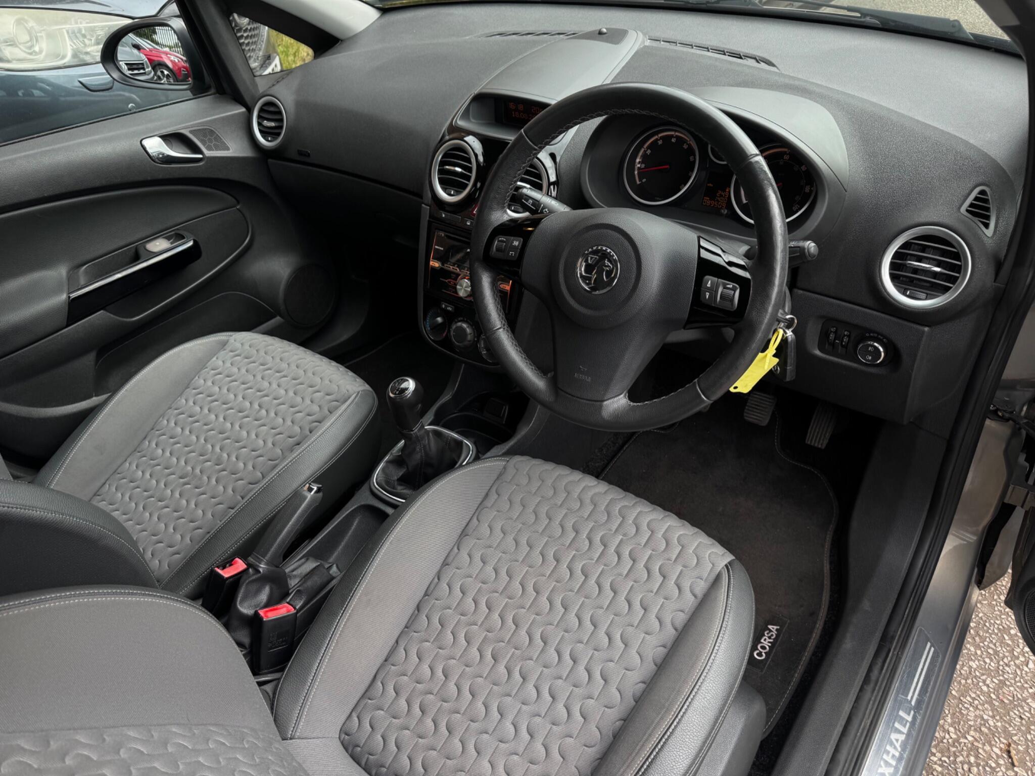 Vauxhall Corsa - Image 11