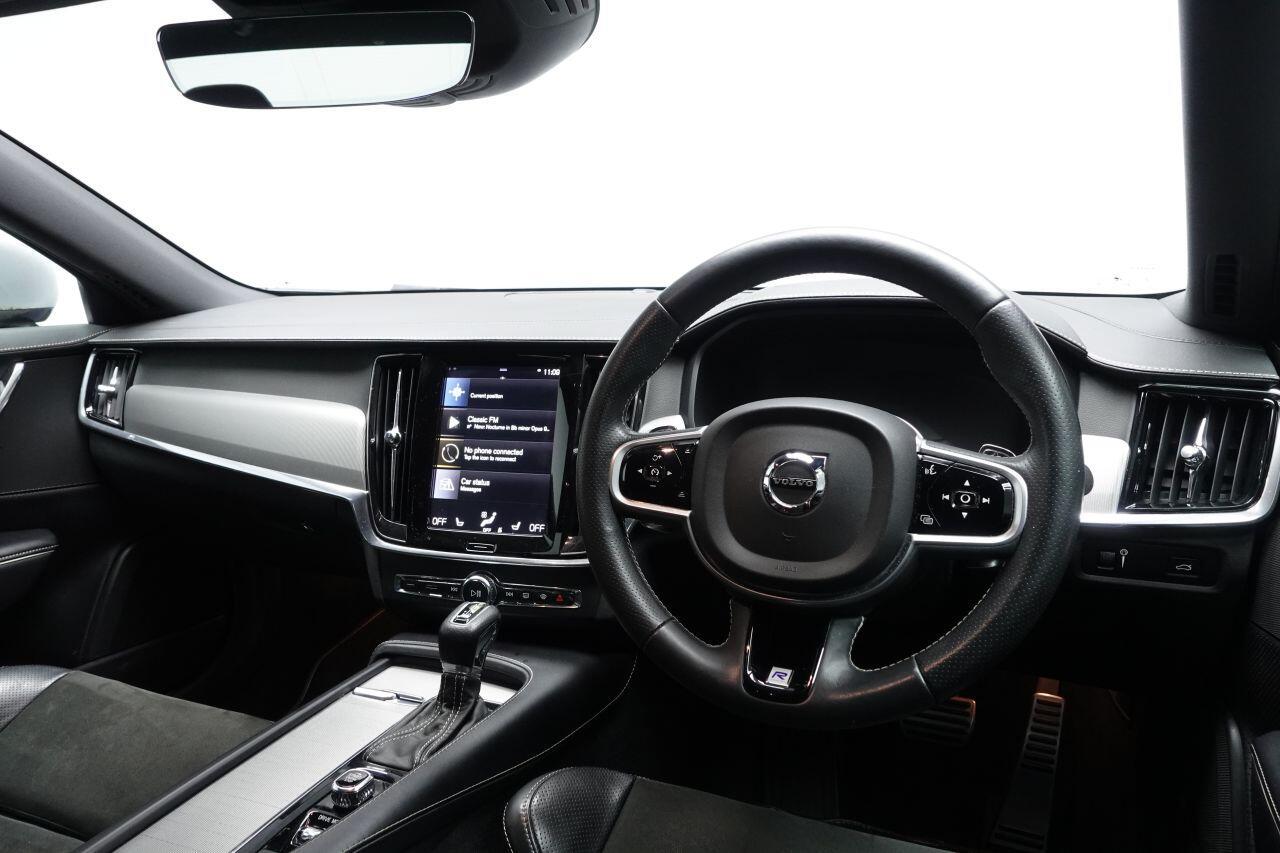 Volvo S90 - Image 15