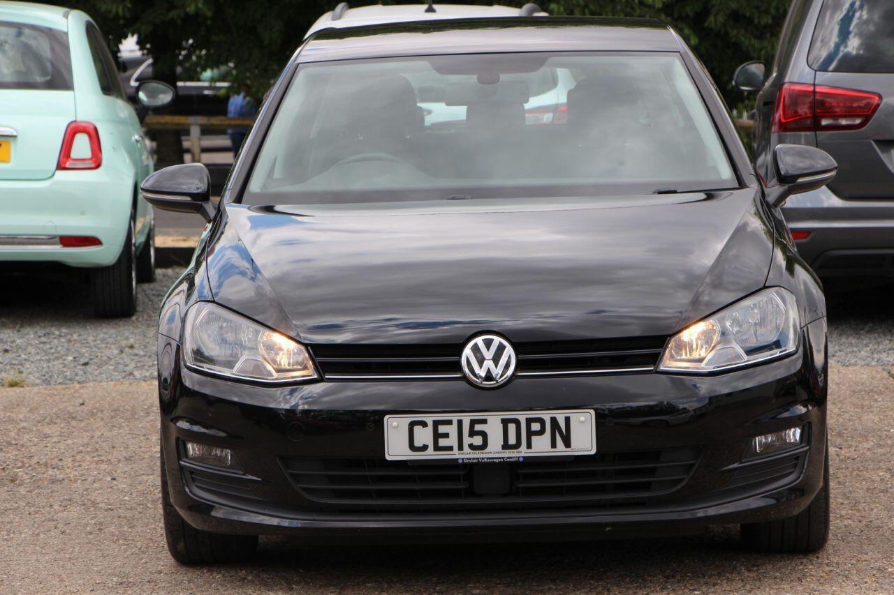 Volkswagen Golf - Image 9