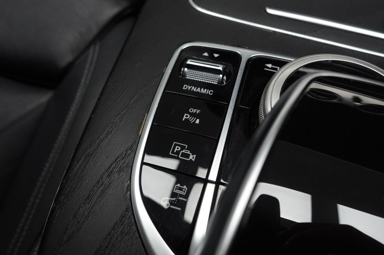 Mercedes-benz E-CLASS - Image 26