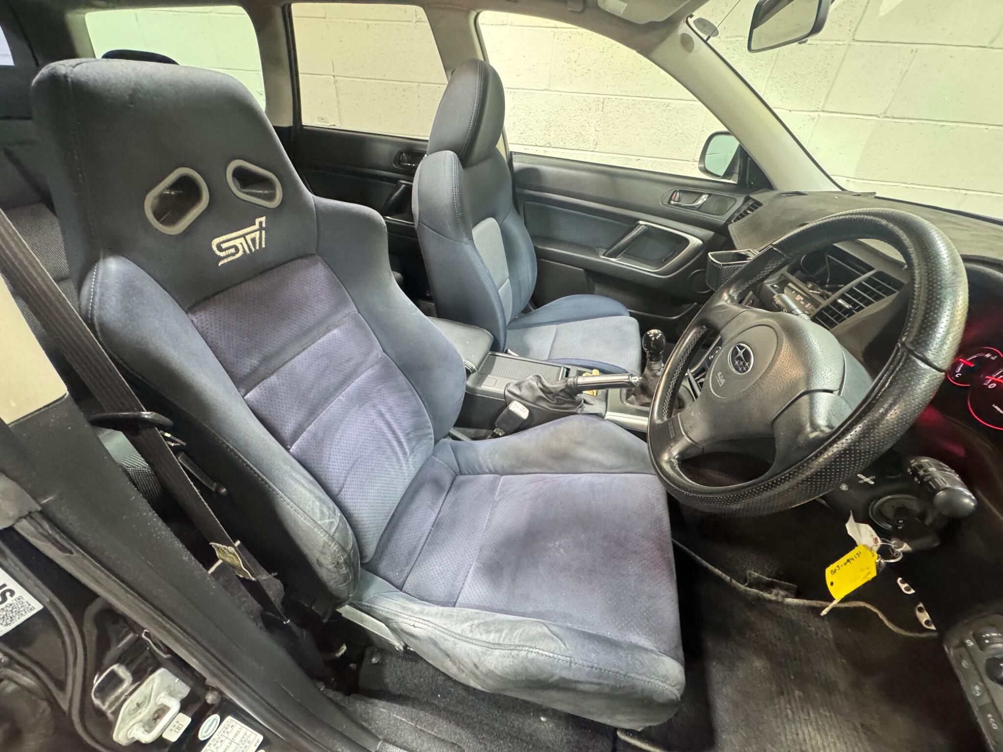 Subaru Legacy - Image 7