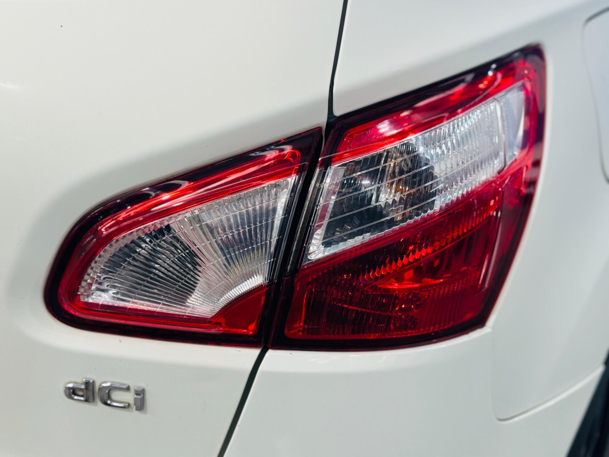 Nissan Qashqai - Image 14