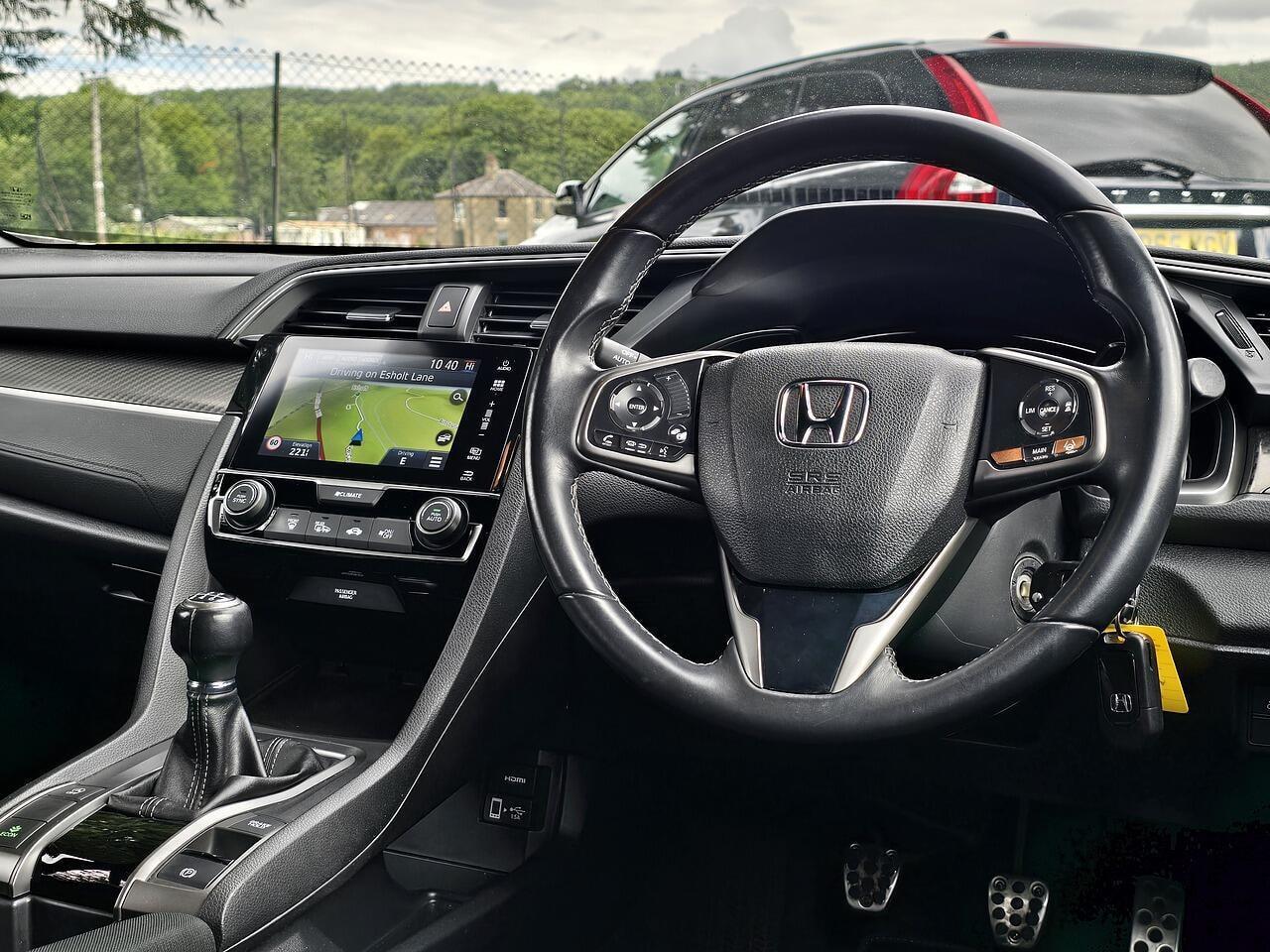 Honda Civic - Image 9