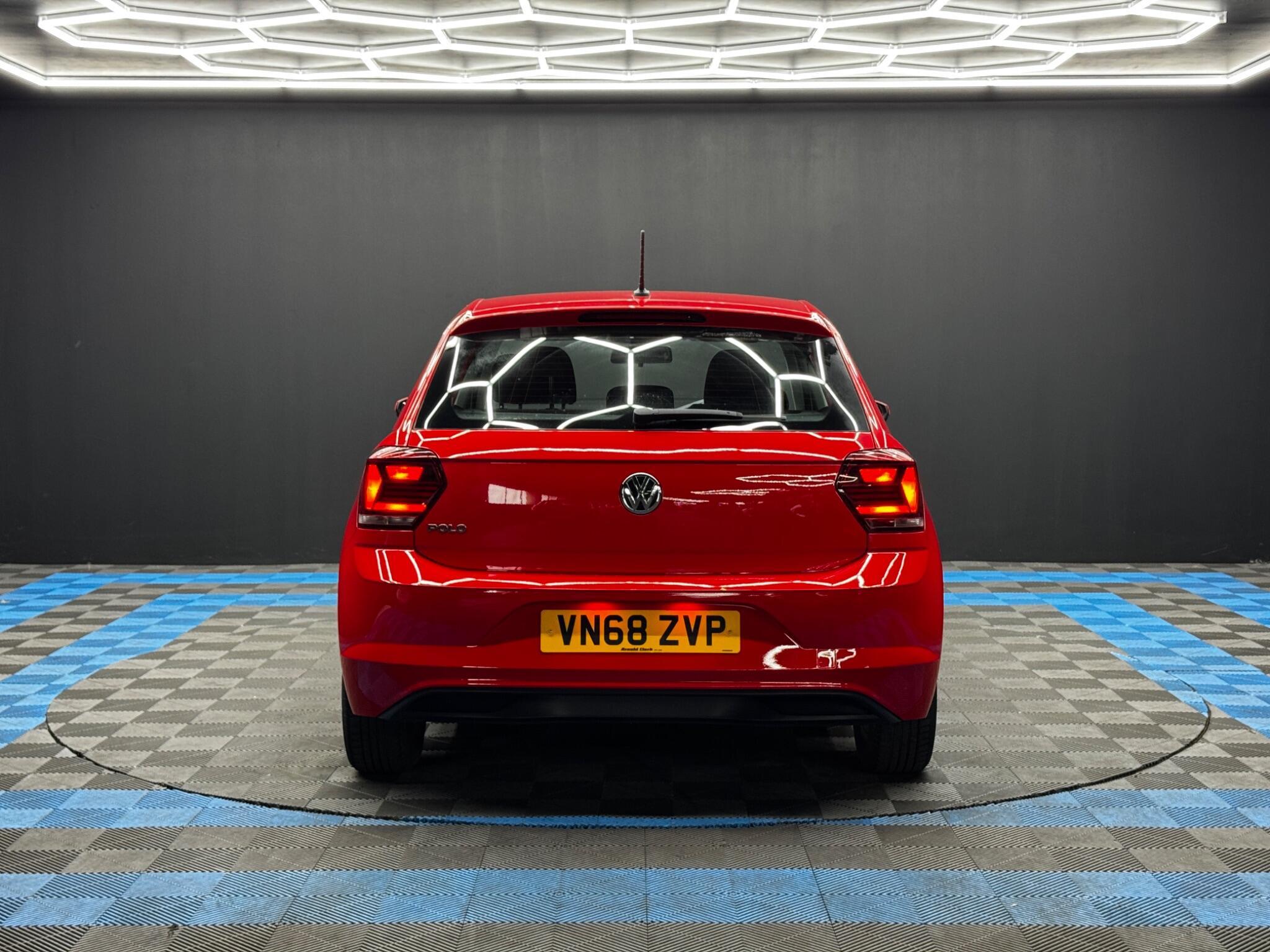 Volkswagen Polo - Image 6
