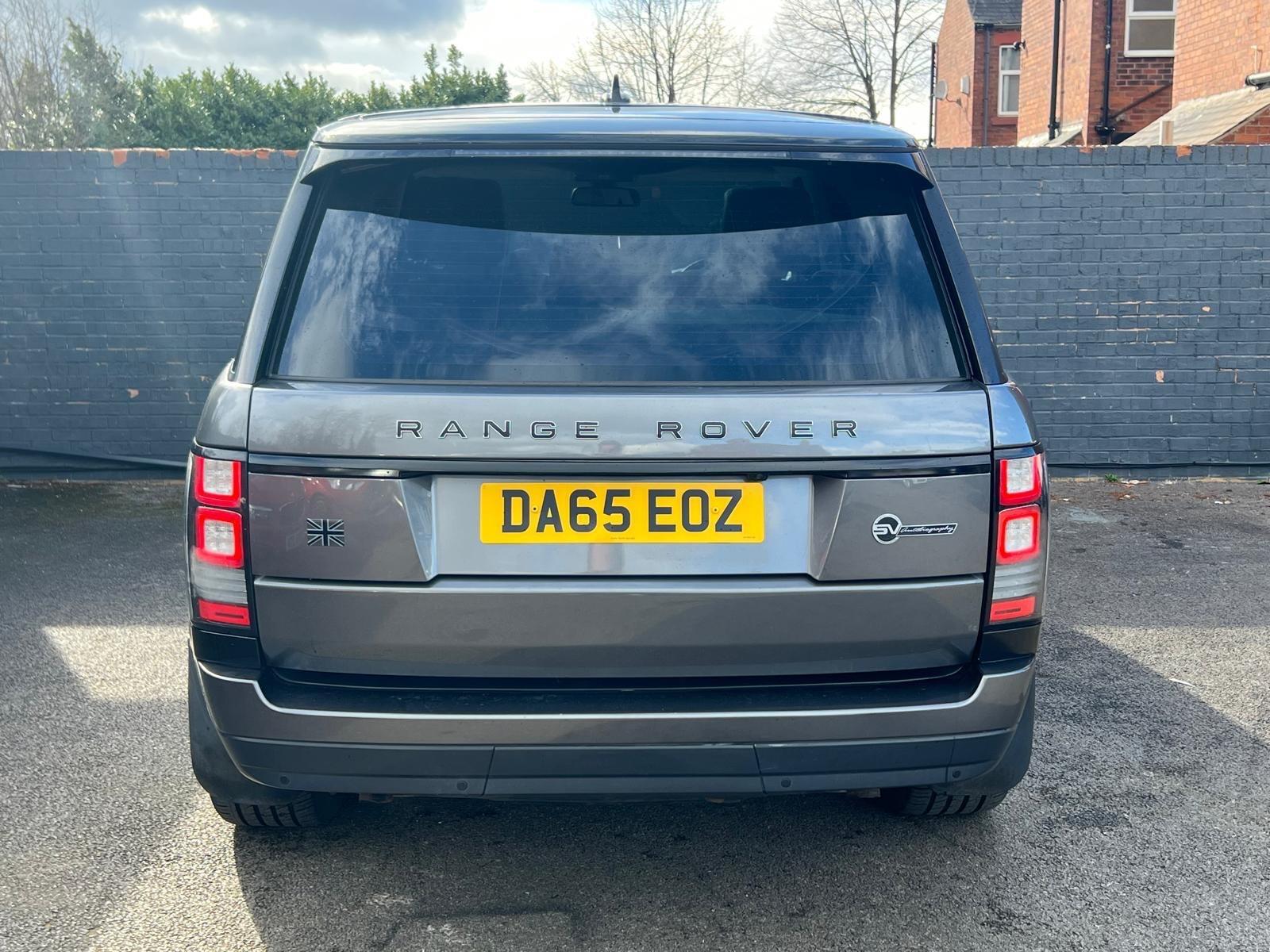 Land Rover Range Rover - Image 9