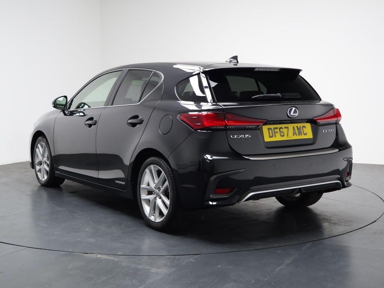 Lexus CT - Image 9
