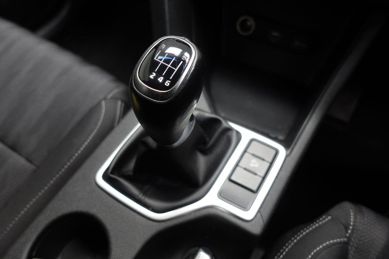 Kia Sportage - Image 38