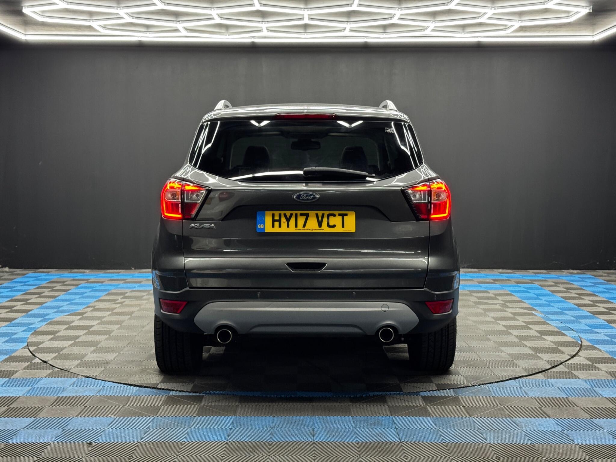 Ford Kuga - Image 6
