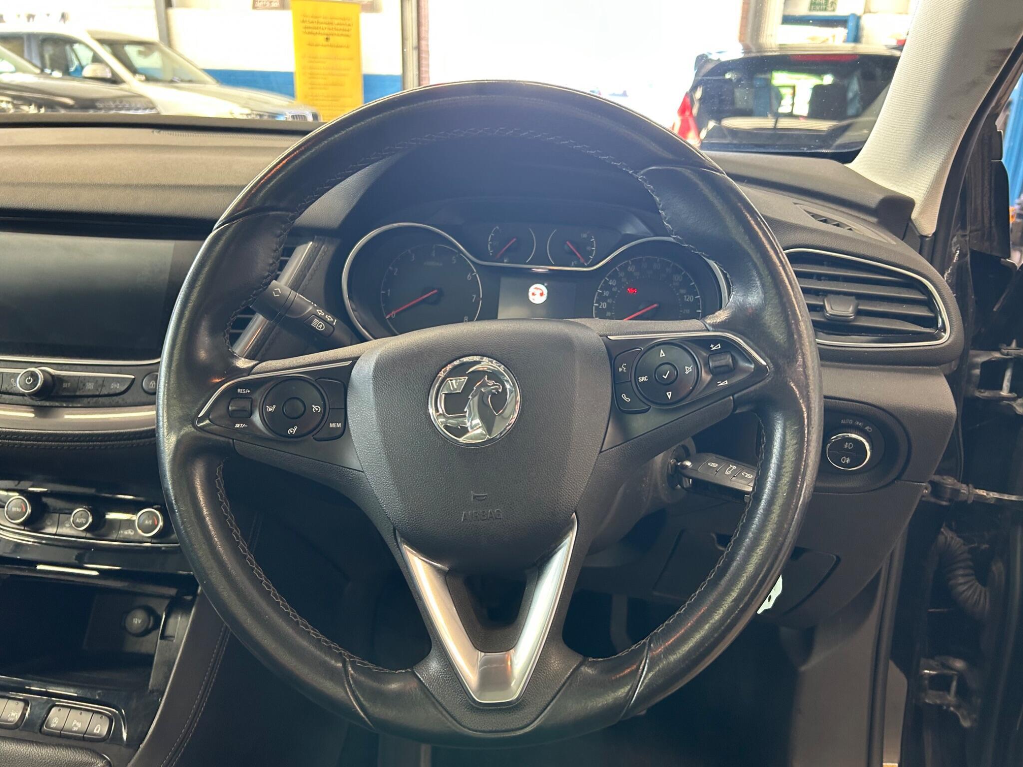 Vauxhall Grandland X - Image 11
