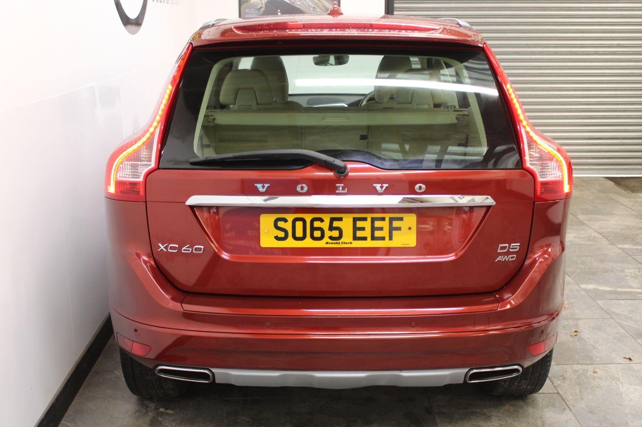 Volvo XC60 - Image 10