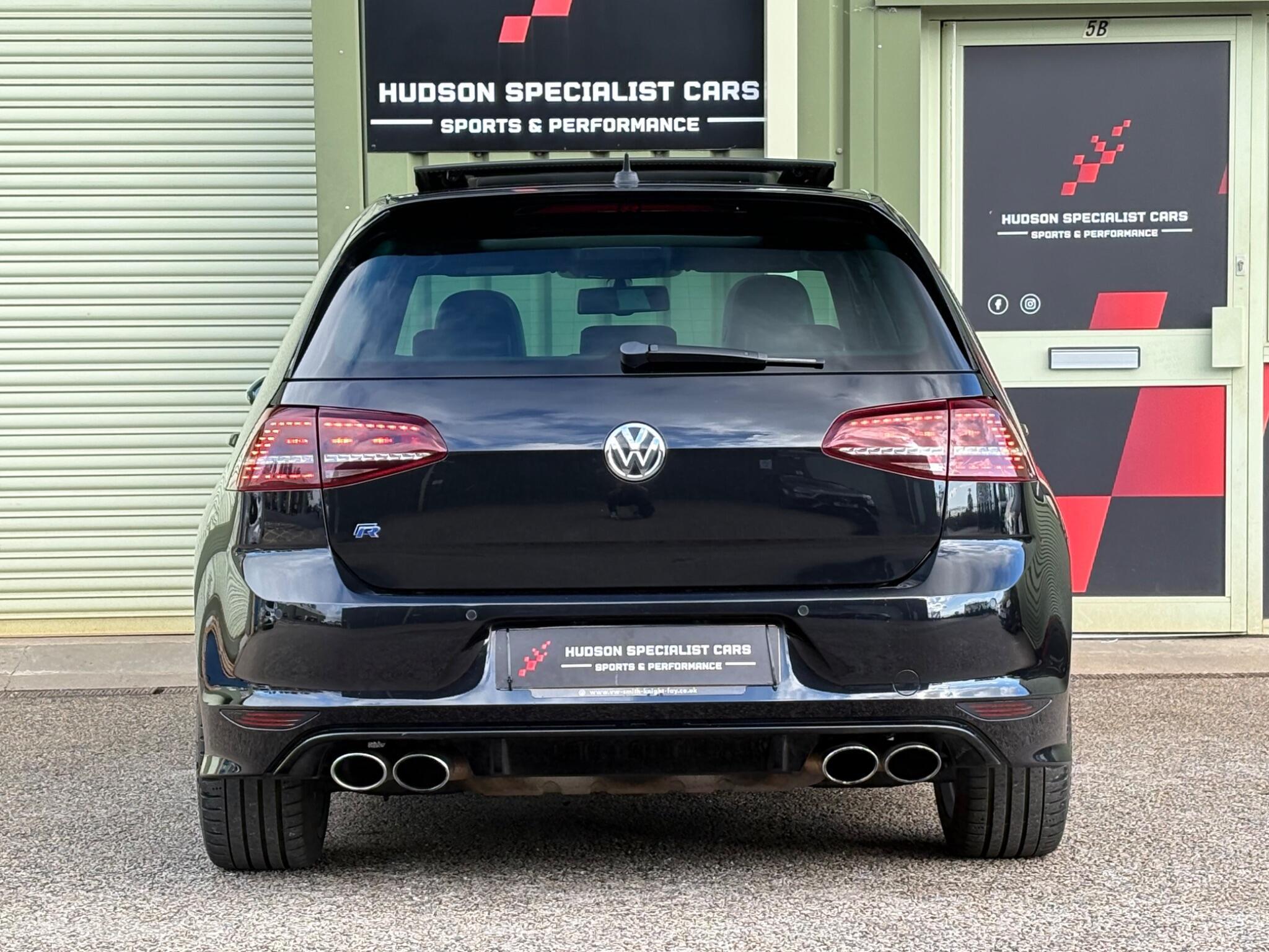Volkswagen Golf - Image 6