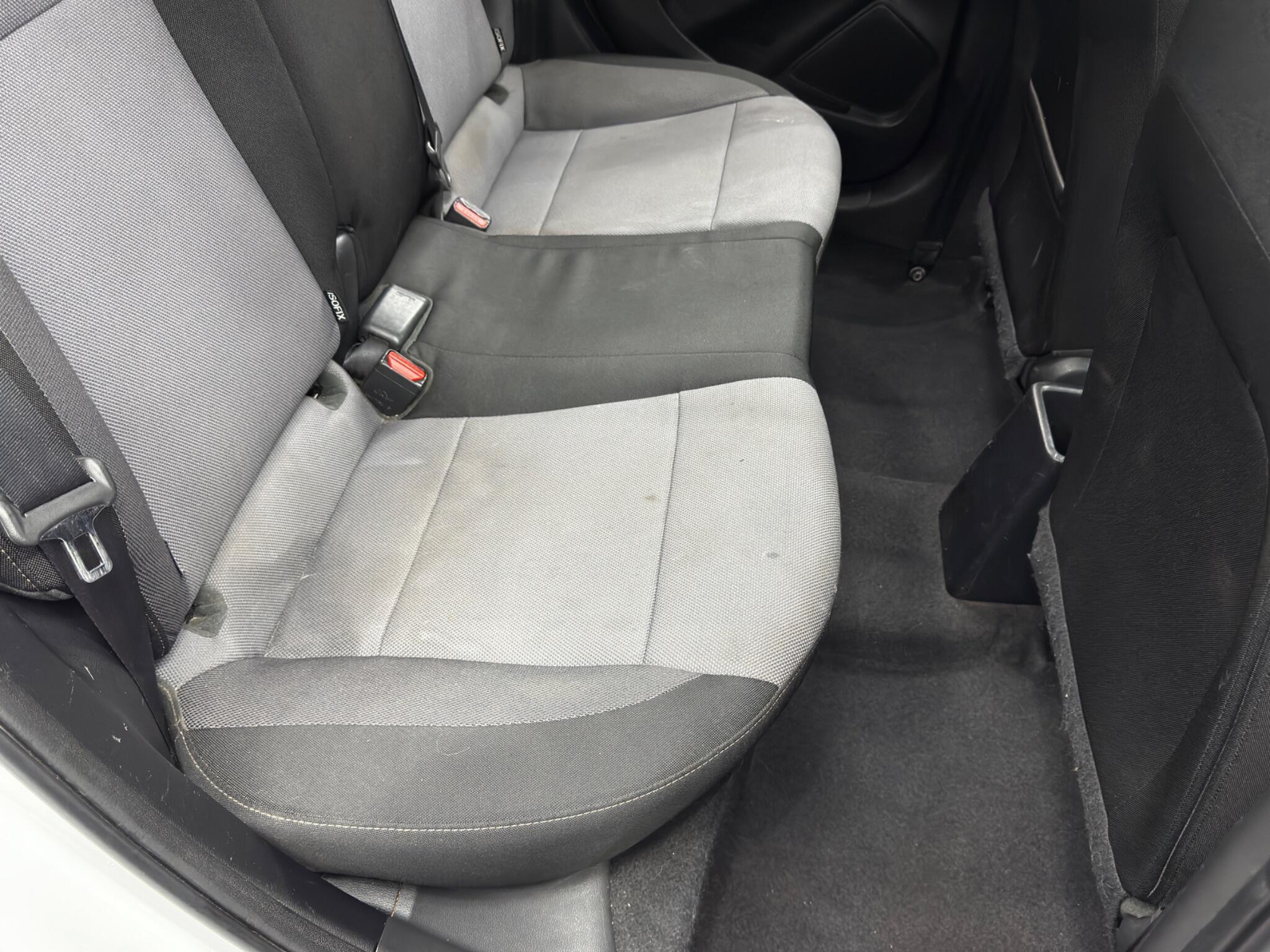Hyundai i20 - Image 16