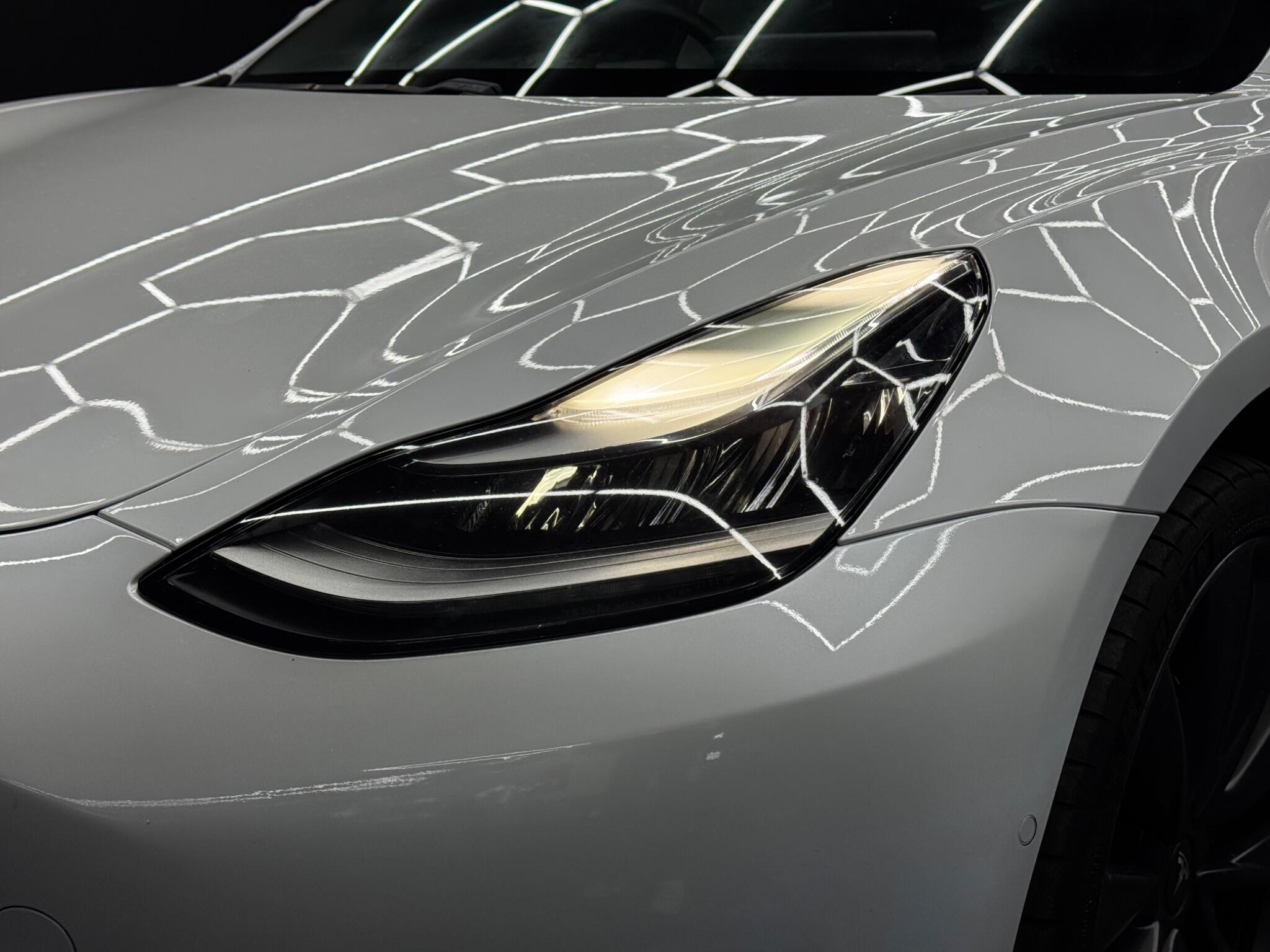 Tesla Model 3 - Image 45