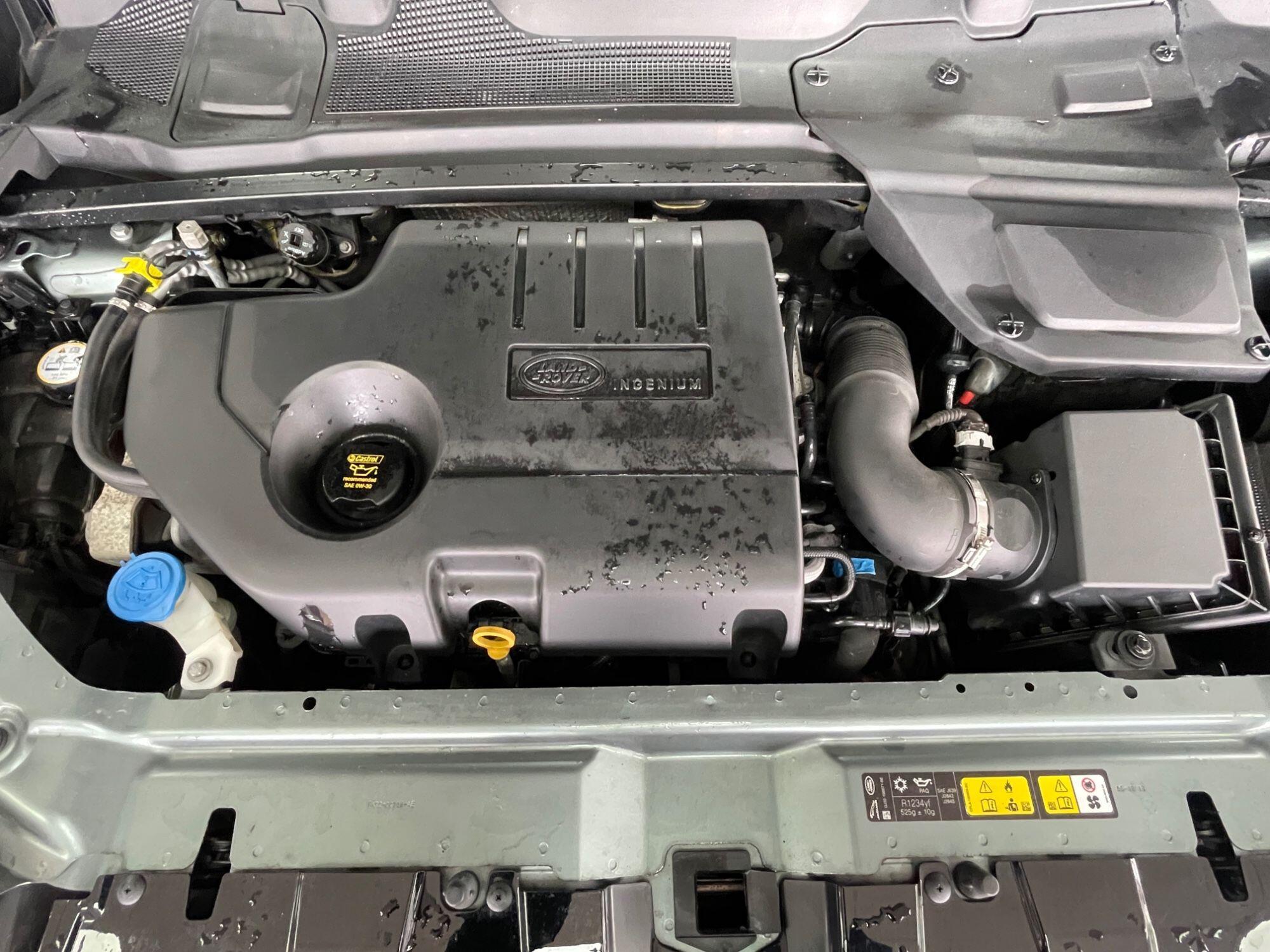 Land Rover DISCOVERY SPORT - Image 19