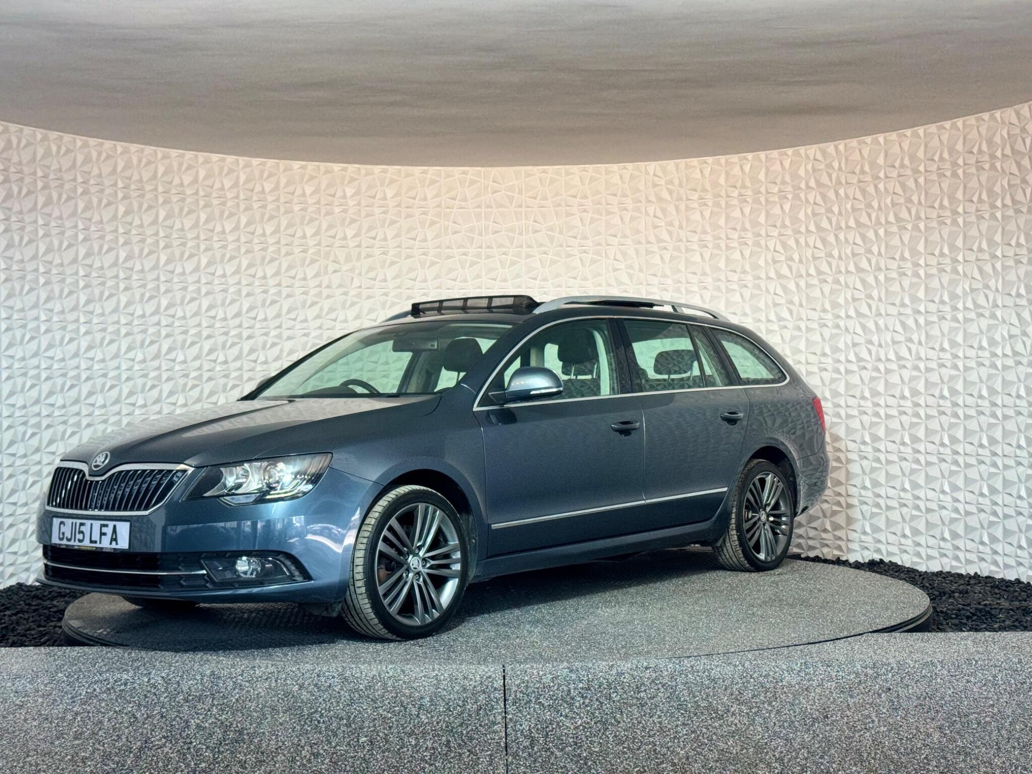 Skoda Superb - Image 17