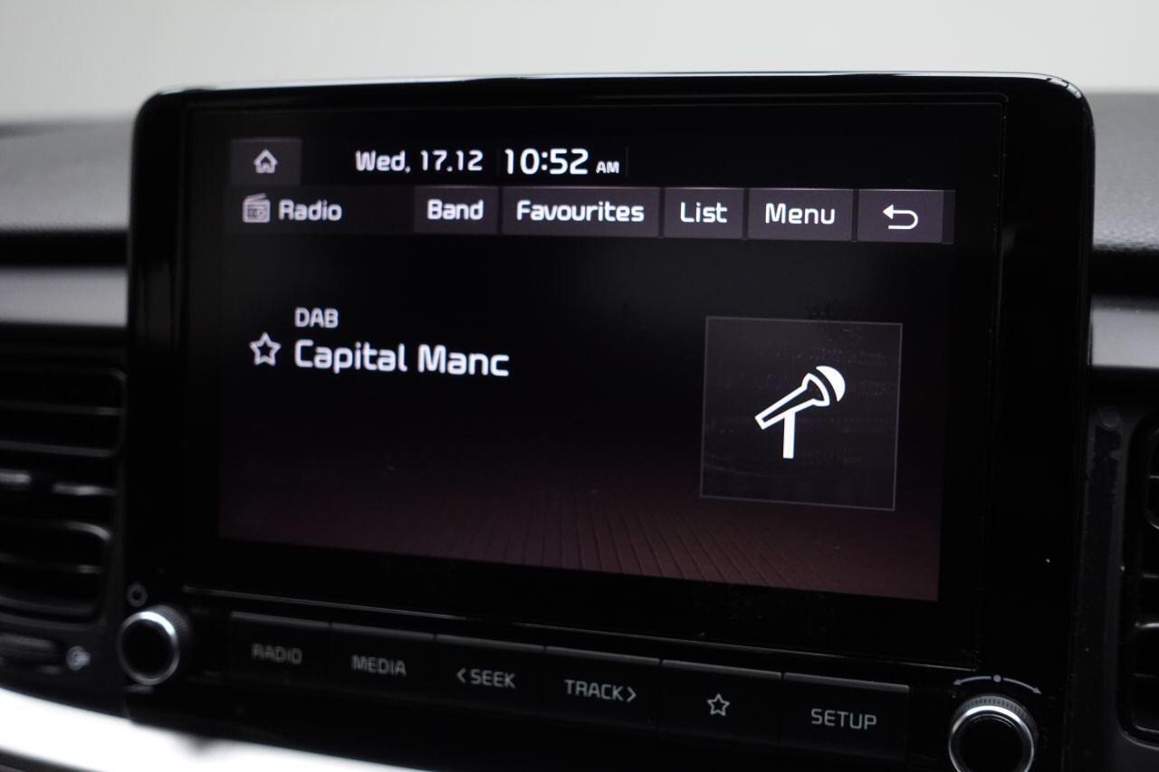 Kia Stonic - Image 33