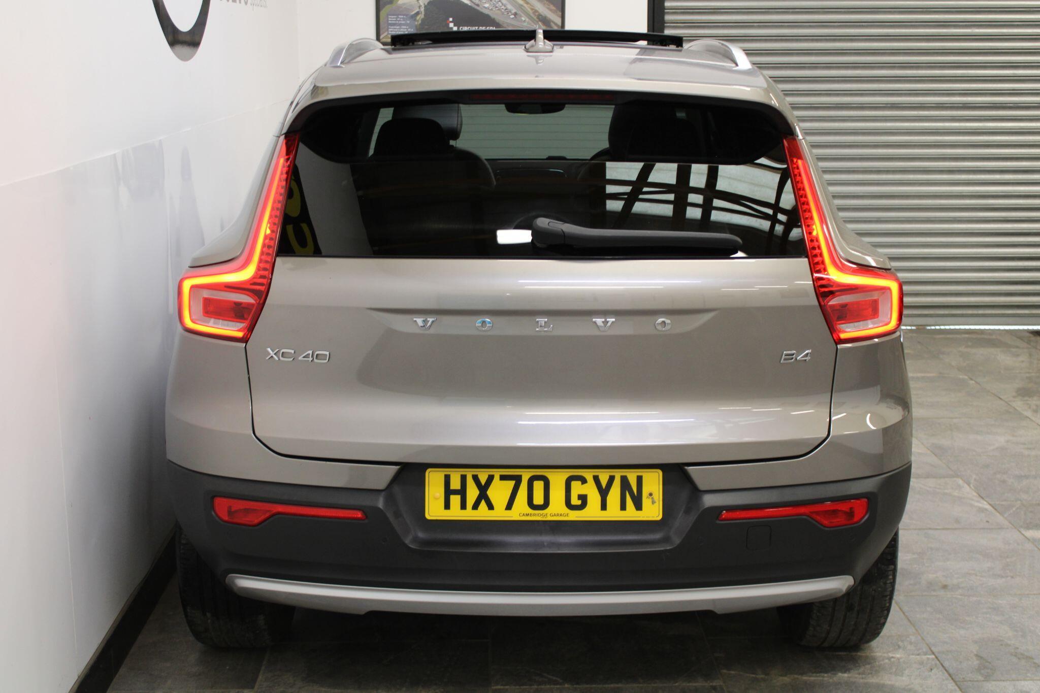 Volvo XC40 - Image 14