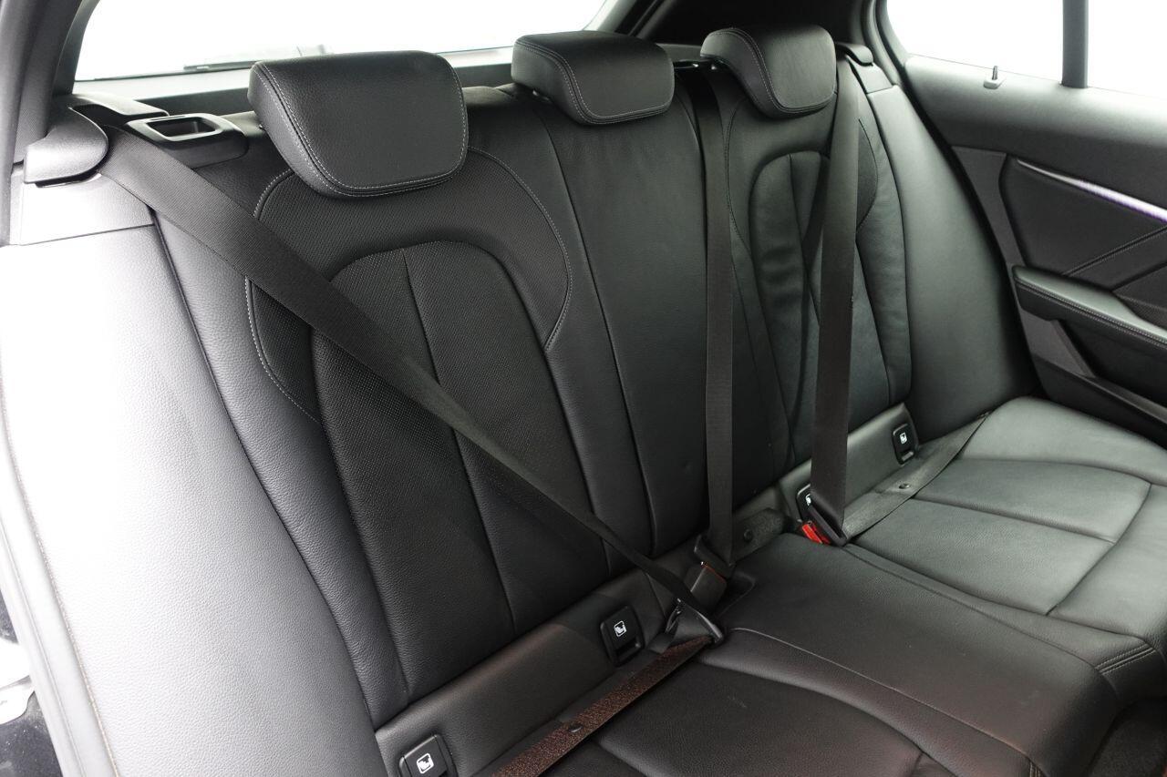 BMW 1 Series - Image 18