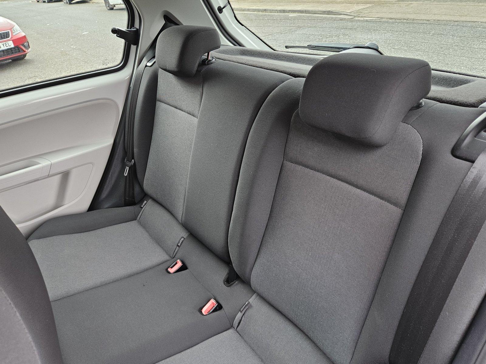Volkswagen up! - Image 17