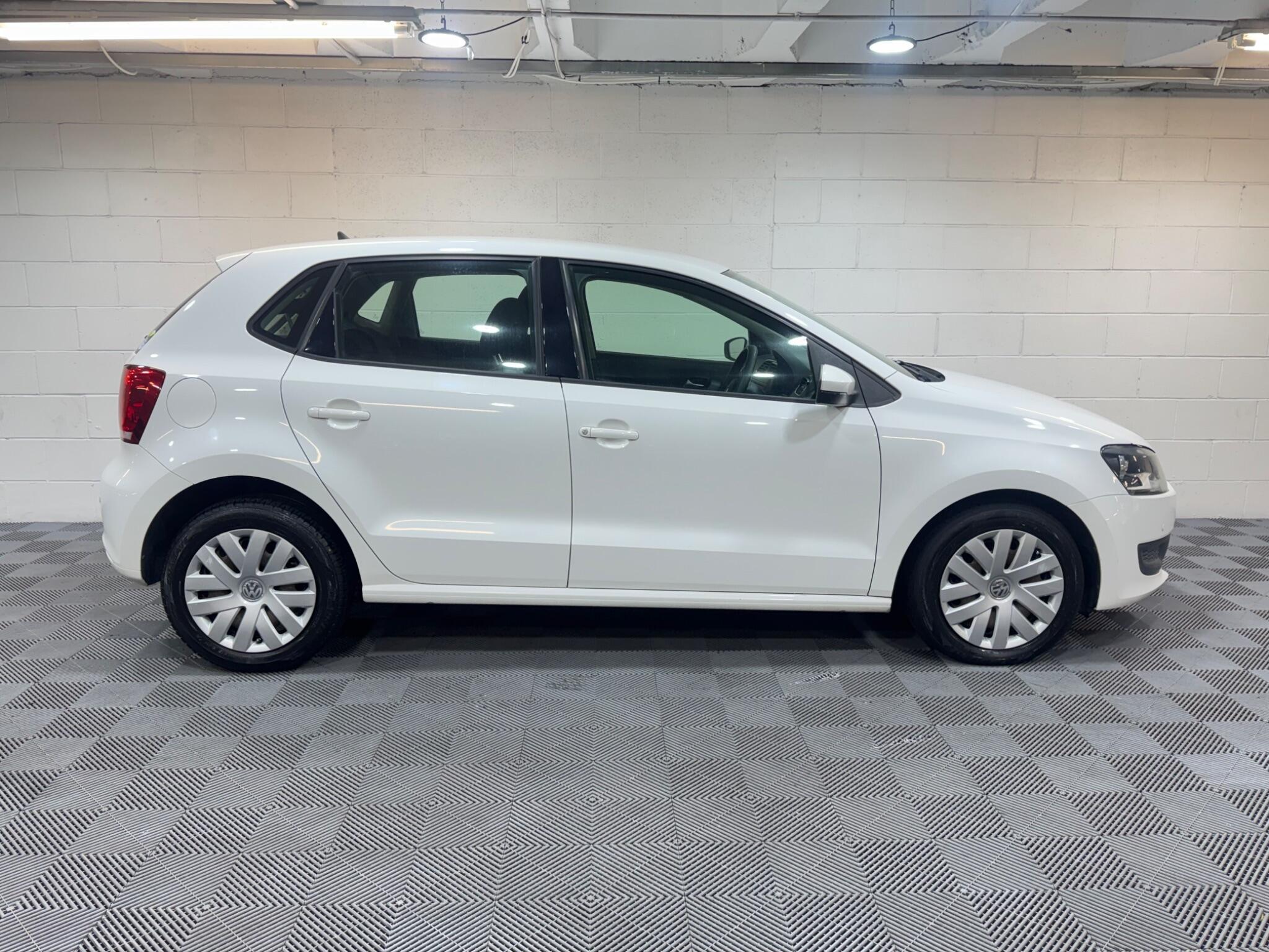 Volkswagen Polo - Image 5