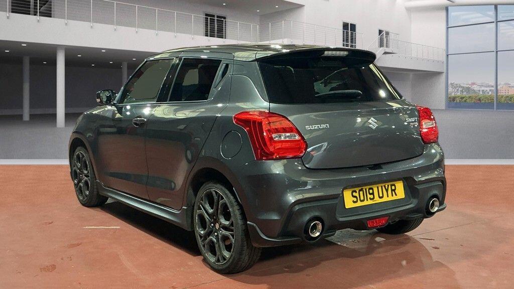 Suzuki Swift - Image 4