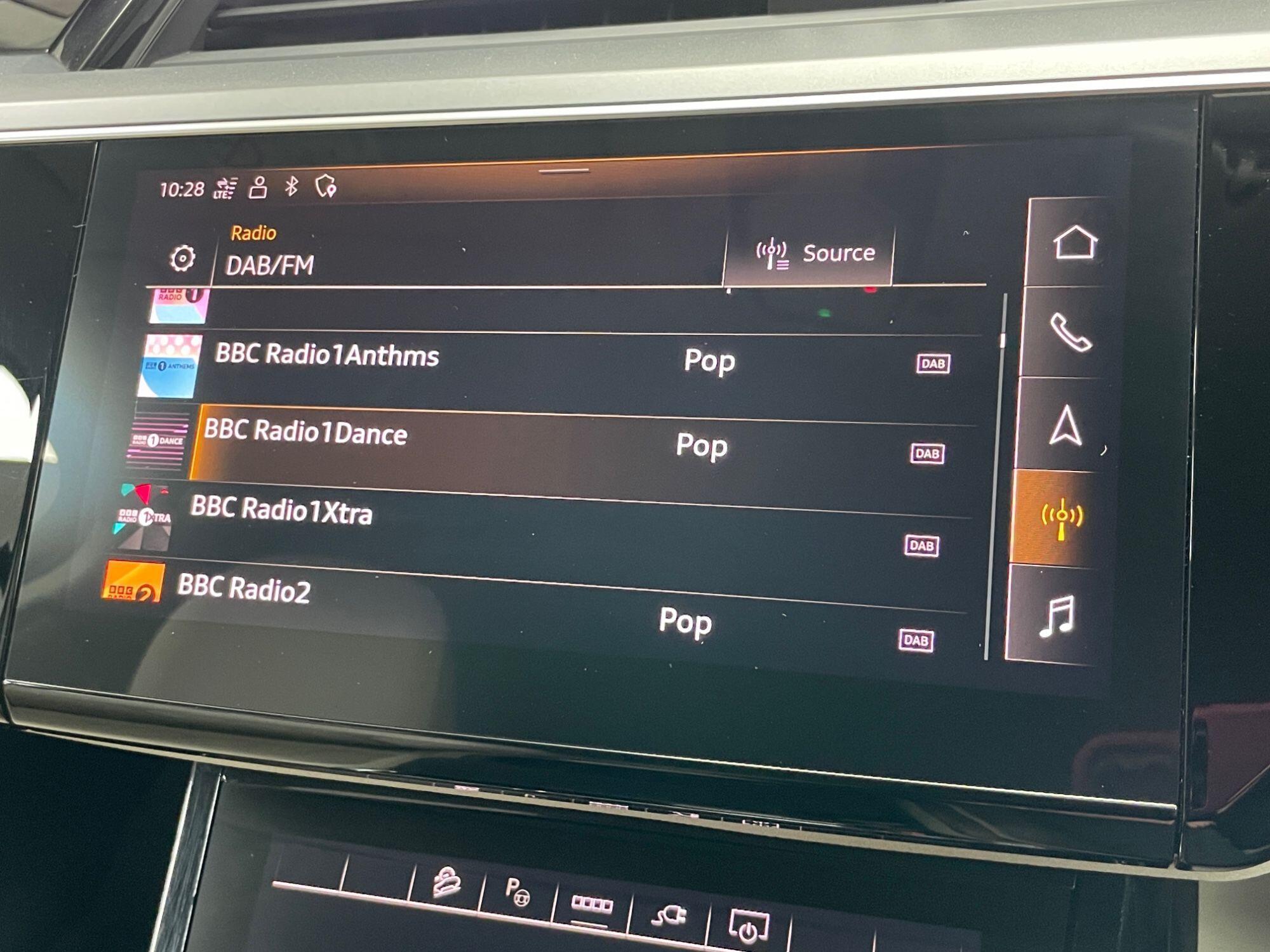 Audi E-Tron - Image 44