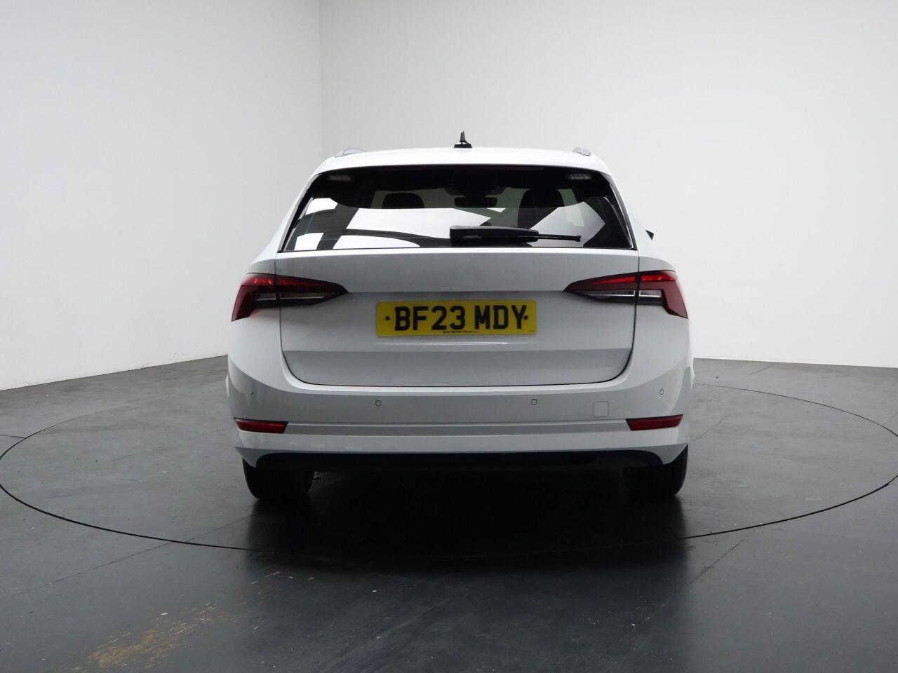 Skoda Octavia - Image 11