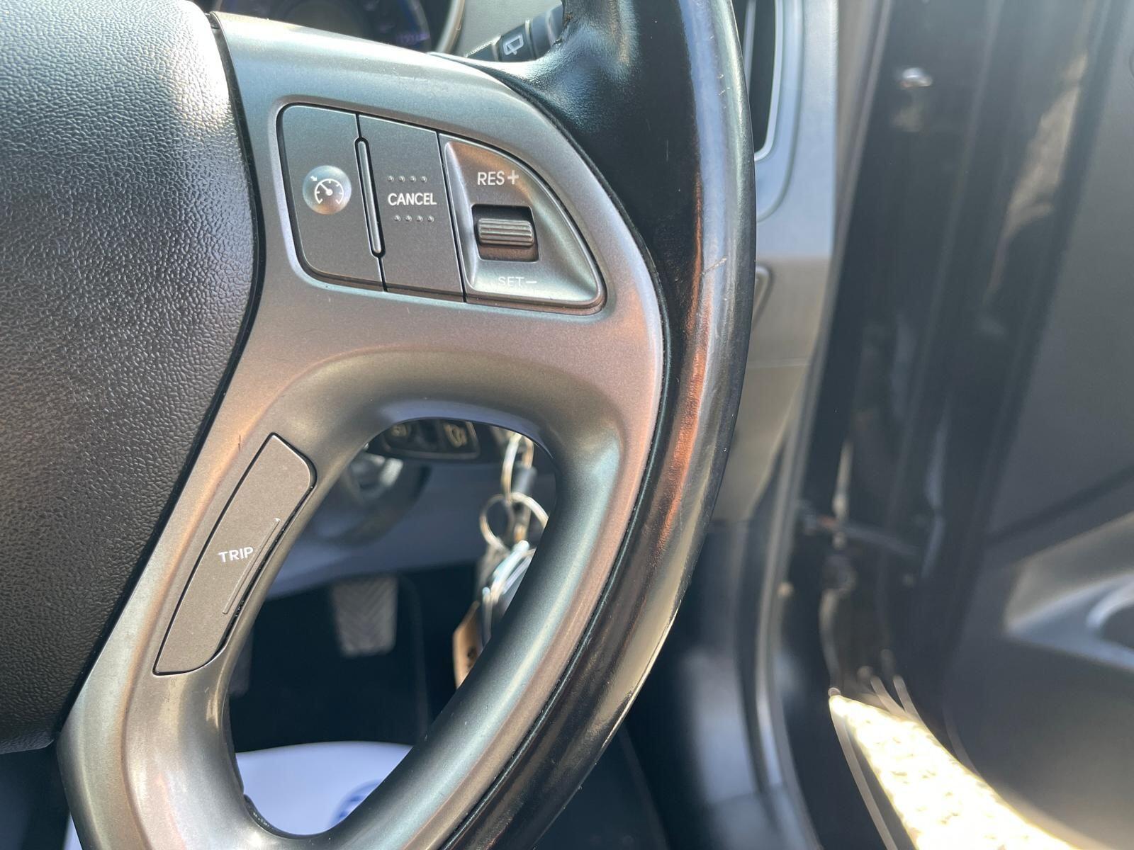 Hyundai ix35 - Image 38